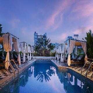 Monivong Clover Hotel
