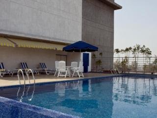 Pool
 di Lemon Tree Ahmedabad