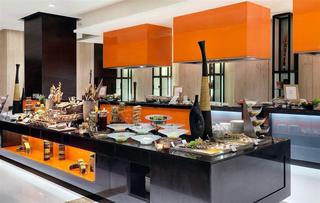 Restaurant
 di Novotel Hyderabad Airport