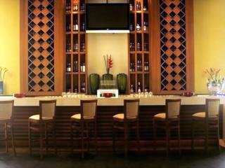 Bar
 di Golden Tulip Jaipur