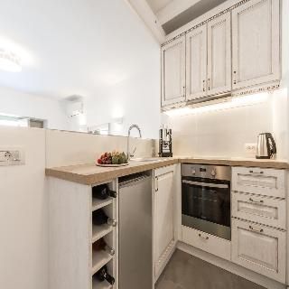 Mathios Luxury Homes