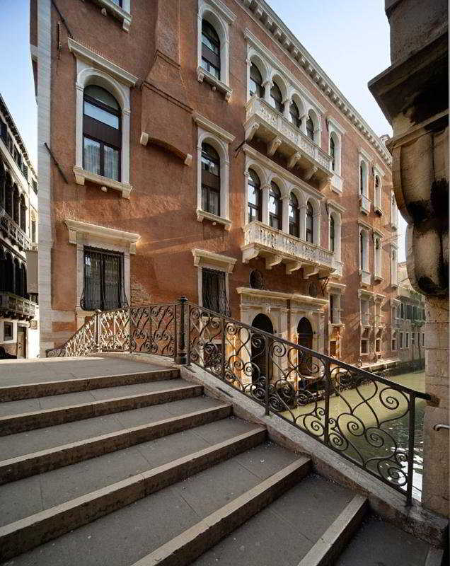 General view
 di Ruzzini Palace
