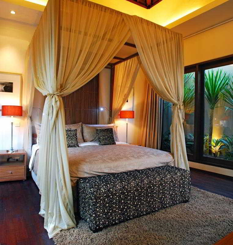 Room thumbnail 3