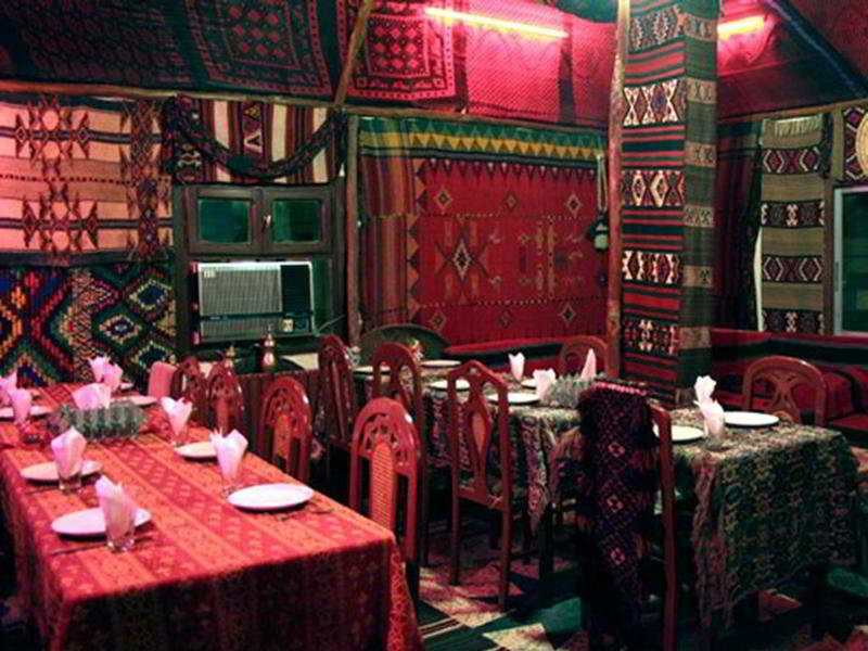 Restaurant
 di Al Nakheel