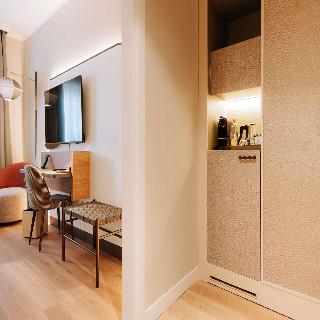 Room Room