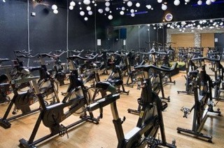 Sports and Entertainment
 di Park Plaza Orchid