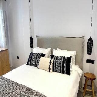 Mykonos Dot Suites