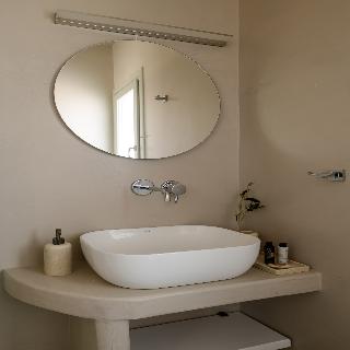 Arch Suites