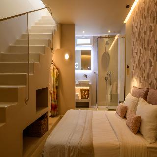 Arch Suites