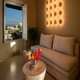 Arch Suites