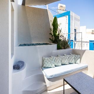 Hotiday Santorini Mesaria