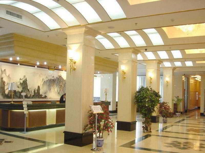 Lobby
 di Zhong Xie