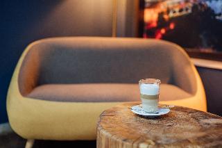 Peakture Hotel
