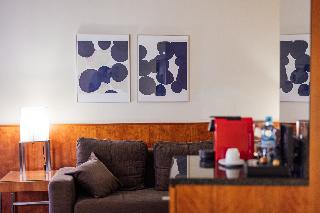 Peakture Hotel