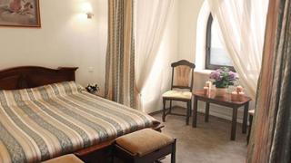 Room thumbnail 28