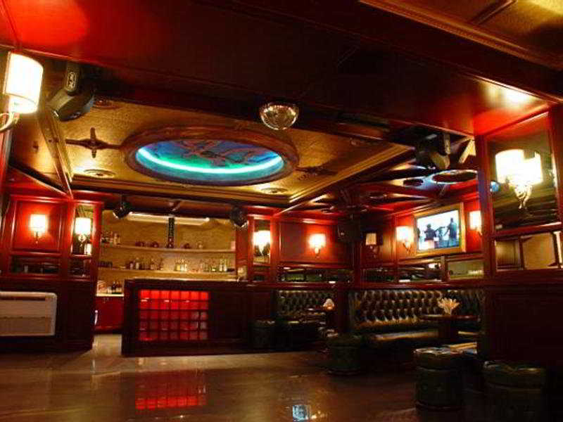 Arcadia Plaza - Bar