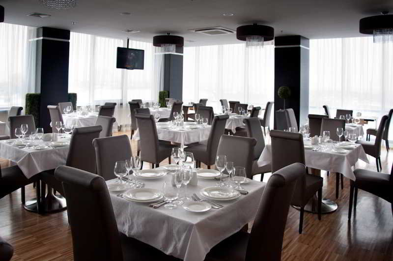 Restaurant
 di Victoria Hotel Center