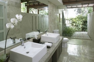 Room thumbnail 6