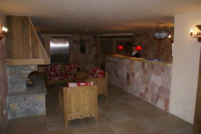 Lobby
 di Chalet le Refuge