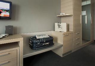 Domina Milano Fiera, Milan