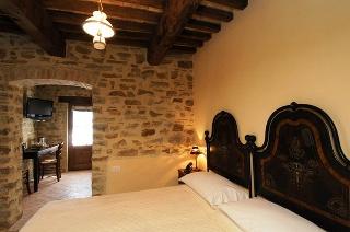 Tavola dei Cavalieri Il Borgo, Assisi