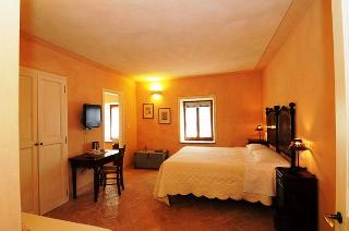 Tavola dei Cavalieri Il Borgo, Assisi