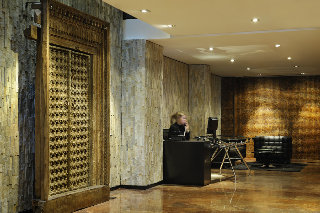 Lobby
 di Suites Avenue