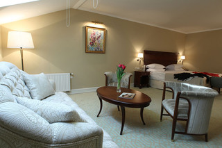 Room thumbnail 23