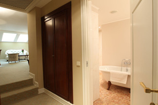 Room thumbnail 35