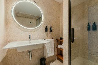 Room Room
