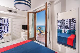 Room Room