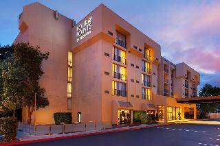 Courtyard by Marriott San Jose Airport