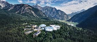 Intercontinental Jiuzhai Paradise