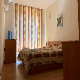 Family Hotel Central