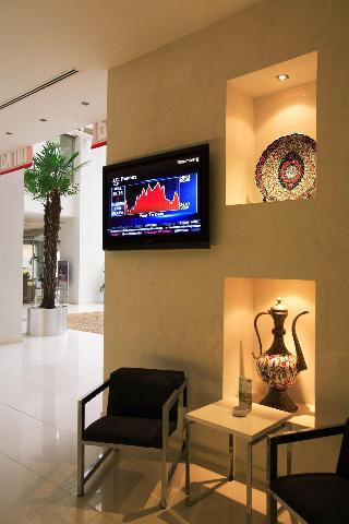 ADM Grand Hotel