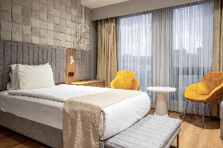 ADM Grand Hotel