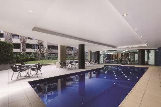 Pool
 di Adina Apartment Hotel Sydney Harbourside
