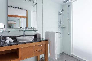 Room
 di La Concha  Renaissance Resort