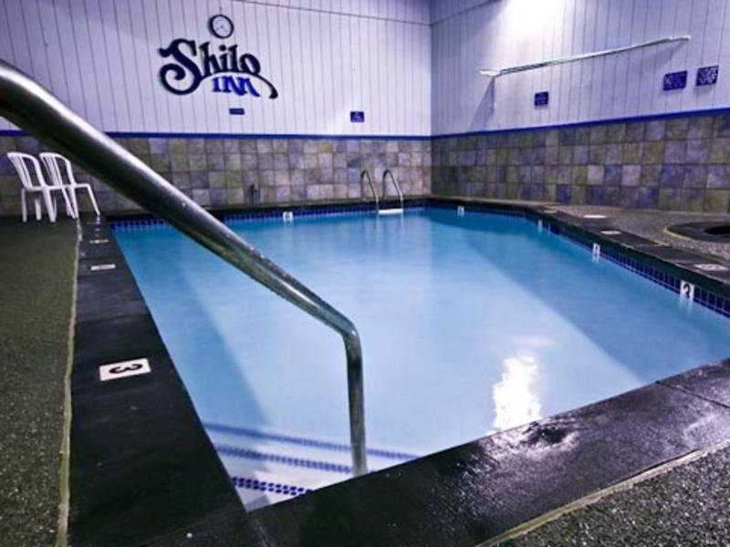 Pool
 di Shilo Inn & Suites