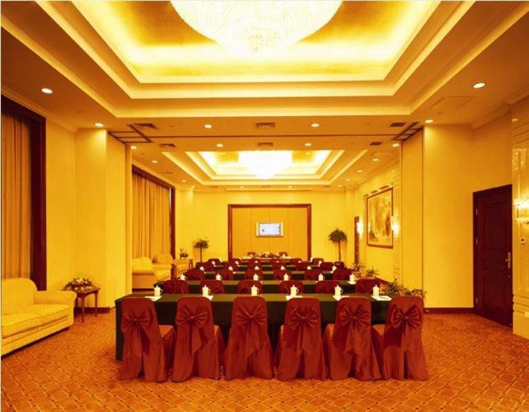 Conferences
 di Xin Hai Jin Jiang Hotel
