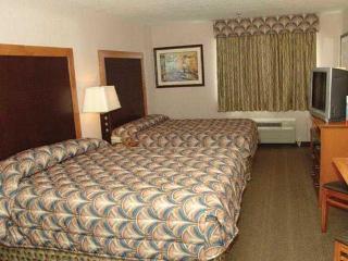 Inn and Suites Seaside