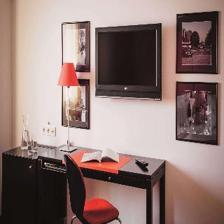 Vienna House Easy by Wyndham Bucharest Airport