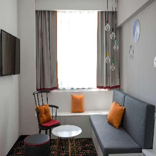 Vienna House Easy by Wyndham Bucharest Airport