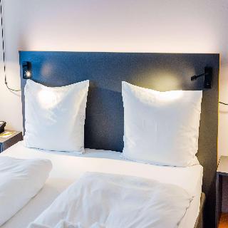 Vienna House Easy by Wyndham Bucharest Airport
