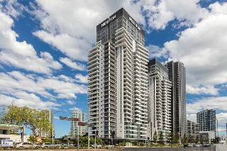 Meriton Suites Broadbeach