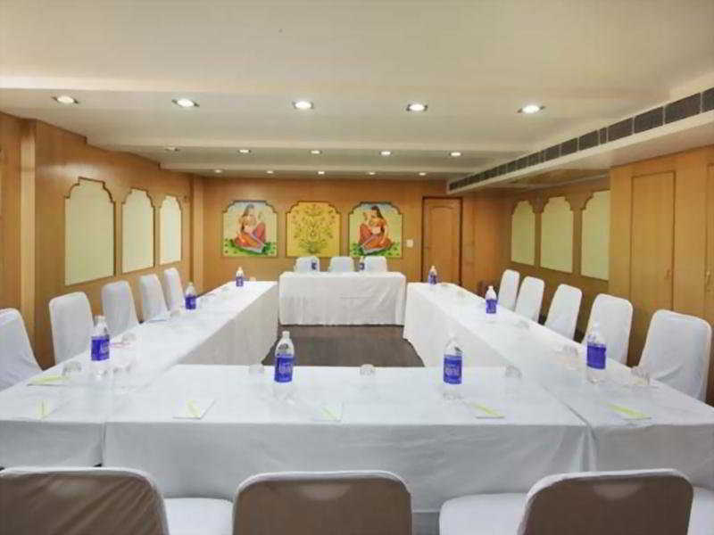 Conferences
 di Mandakini Castle