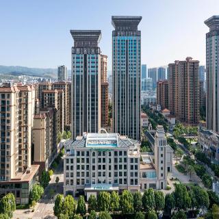 Holiday Inn Mile by IHG