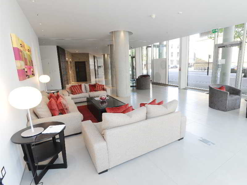 Lobby
 di Think Apartments Earls Court Kensington