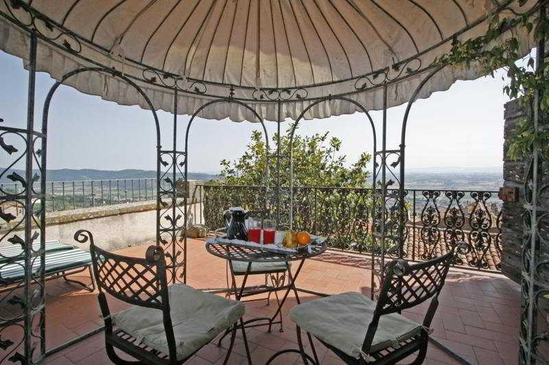 Terrace
 di San Michele