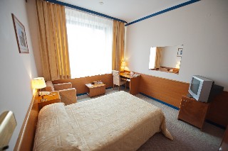 Room
 di Jolly Alon